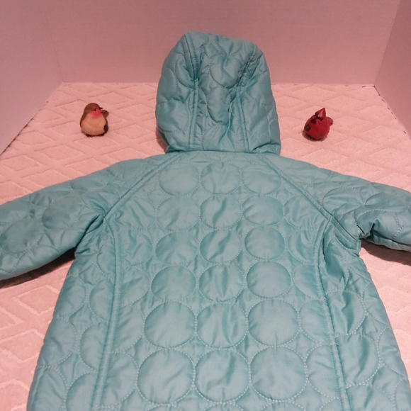 ⬇️Baby Gap light quilted reversible coat - Picture 2 of 14